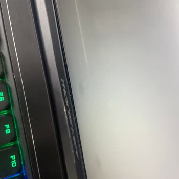 Monster Notebook Servisten Gelen Ürün 2 Ayda Dağıldı!