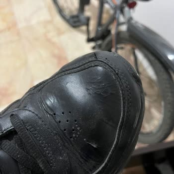 Skechers Kalitesizliği Ve Bunun Arkasında Durulmaması