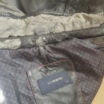 LC Waikiki Ürün Bozulması Pul Pul Soyulup Dökülmesi