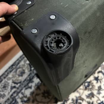 THY Bagaj Kırıp Umursamıyor!