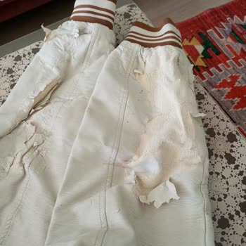 Bershka Deri Ceket Erimesi