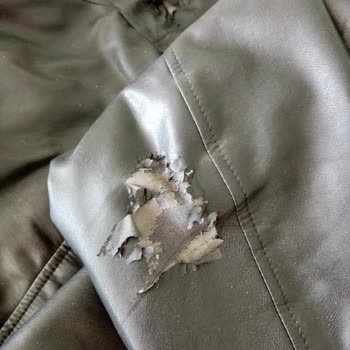 Bershka Deri Ceket Erimesi