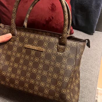 Vakko-Çanta Kalitesizliğinin Arkasında Durmuyor