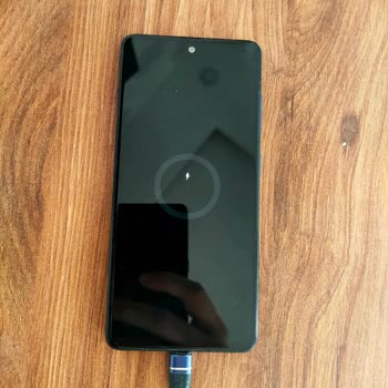 Samsung Telefon Samsung Hatalı Güncelleme Yollayıp Cihazı Bozuyor