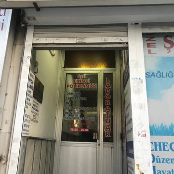 Şişli Ekinci Polikliniği Aradığımda Farklı Fiyat Gittiğimde Farklı Fiyat Söylendi