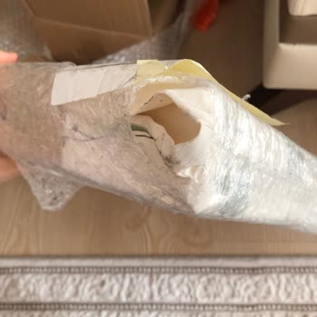 Amazon Hasarlı Paket Ve Deforme Olmuş Ürün Gönderiyor