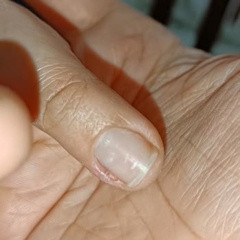 Gratis Beauty Kaş Tasarımı Ve Manikür İşlemi Yaptırdım Çok Çok Kötü