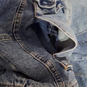 Hadise Giyim Defolu Malı İade Almadılar