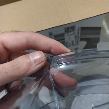 Karaca Züccaciye Kırık Gelen Ürünün Tedariğinin Yapılması.