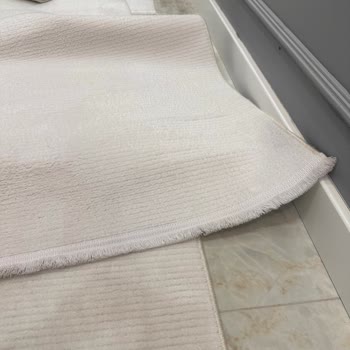 Demirel Halı Yıkama (Van) Sorumluluk Almadı