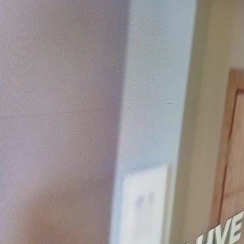 Samsung Ekranda Çizgiler Oluşmaya Başladı.