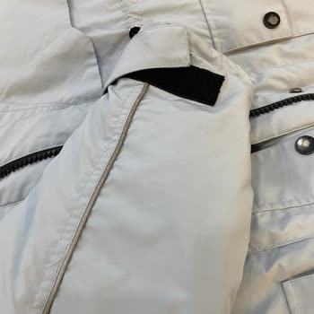 Dry Center Kuru Temizleme Verilen Ürün Hasarı