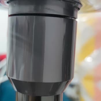 Dyson Süpürge Borusu Oturmuyor!