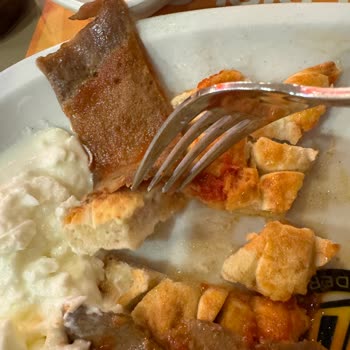 HD İskender Islatılmamış Ekmekli Buz Gibi İskender Servis Ediyor