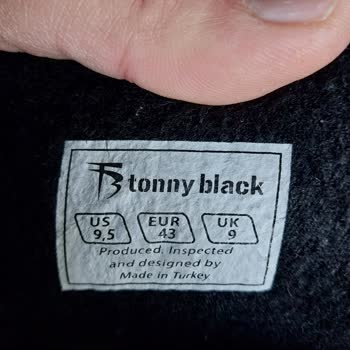 Tonny Black Ayakkabının Numarası İçin Altına Değil İç Etiketine Bakın