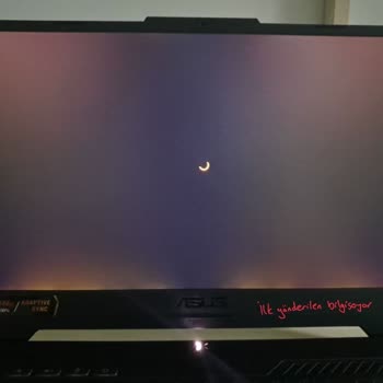 Asus Bilgisayar Tuf A15 Işık Sızması