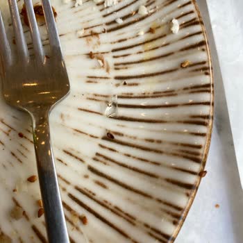 Bey Pastanesi Kahvaltımın İçinden Cam Parçası Çıktı