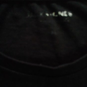 Disappointed with Jack & Jones: Shoddy Quality, Poor Customer Service, and No Refund!