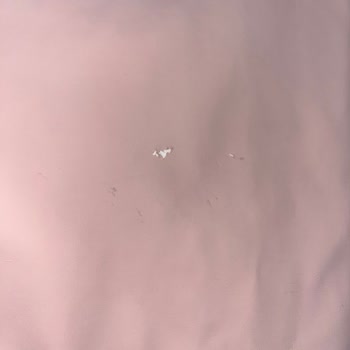 Zara Dururken Yıpranan Mont Ve Eski Sezon Satıp Arkasında Durmaması