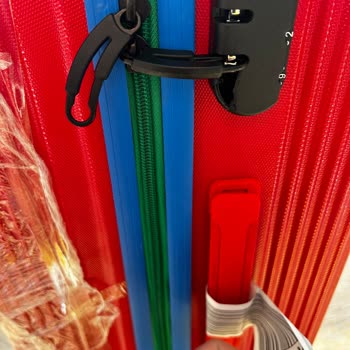 THY Çalışanların Kırdığı Valizlerin Sorumluluğunu Almıyor