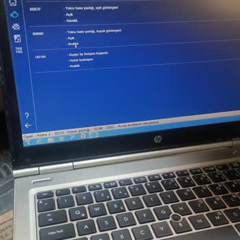 Avgo Smart Tesla Ekran Taktik Airbag Arızası