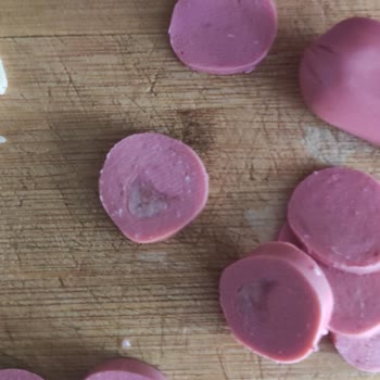 BİM Tombik Marka Sosis Bozuk