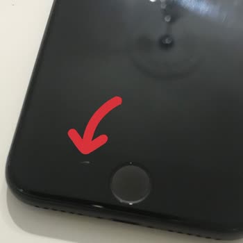 Apple Sağlam Telefona Hasar Verip Bana Geri Gönderdi