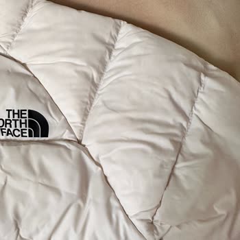 The North Face Kusurlu Ürün Gönderimi