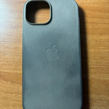 Apple Store Kılıf Mağduriyeti Ve Çalışan Memnuniyetsizliği