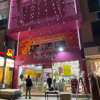 Hedef AVM Sert İfade Ve İlgilenmeme