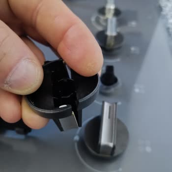 Beko Ankastre Ocak Düğmesi Kırılıyor