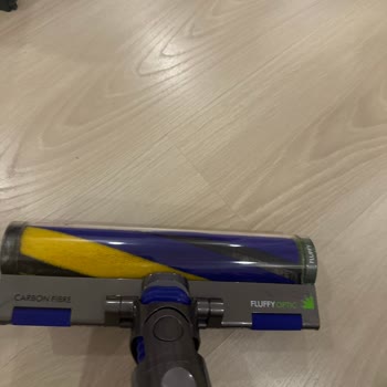 Dyson V12 Dikey Süpürge
