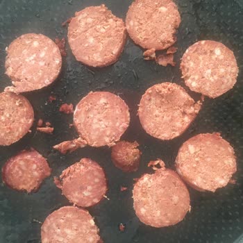 Başyazıcı İnan Sucuk, "sucuk" Değil Galiba?