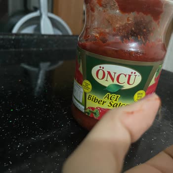 Öncü Salça Öncü Biber Salçasının İçinden Çıkan Yabancı Madde