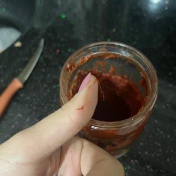 Öncü Salça Öncü Biber Salçasının İçinden Çıkan Yabancı Madde