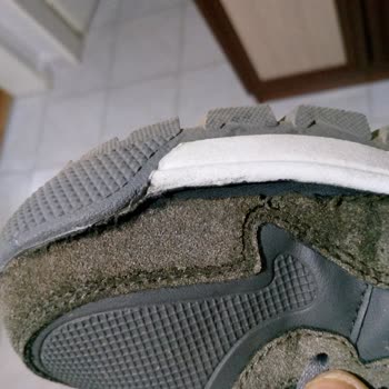 U. S. Polo Assn. Bayan Bot 2. Ayında Soyulmaya, Yırtılmaya Başladı