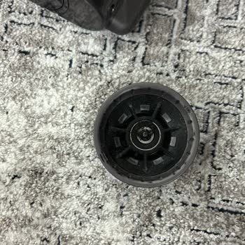 Dyson Sürekli Kırılan Başlık Tekerleği