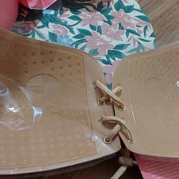 Suwen Kullanılmamış Sütyen İçin Değişim Sorunu