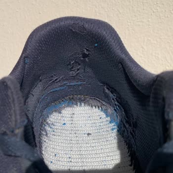 Skechers Spor Ayakkabı İç Astar Deforme Oluyor