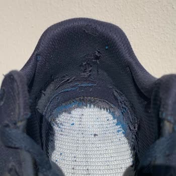 Skechers Spor Ayakkabı İç Astar Deforme Oluyor