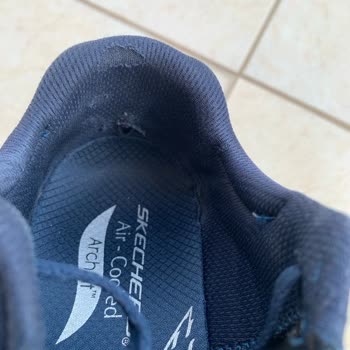 Skechers Spor Ayakkabı İç Astar Deforme Oluyor