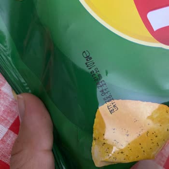 Lays Fırından Yoğurt Ve Mevsim Yeşillikleri Cipsinde Tat Farklılığı