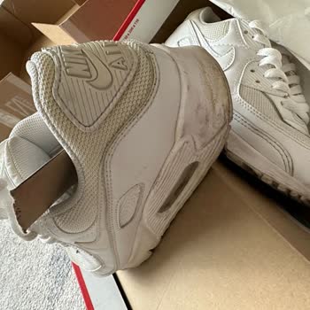 Sneaks Up Saha Mağazacılık A. Ş. Tüketici Hakem Heyetini Hiçe Sayıyor!