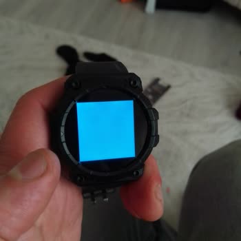 Ucuz Tekno Beklenen Saat Hayal Kırıklığı Yarattı!