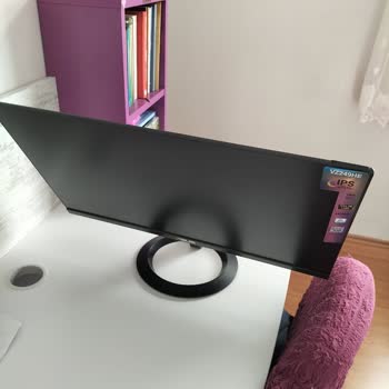 Asus Bilgisayar Üretim Hatalı Gelen Monitör!