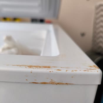 Uğur Soğutma Derin Dondurucuda Oluşan Pas Ve Servis Yanıtı Problemi