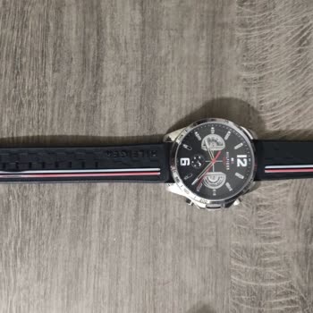 Armada Saat Mağduriyet Demek 1 Ayda Deforme Olan Saat