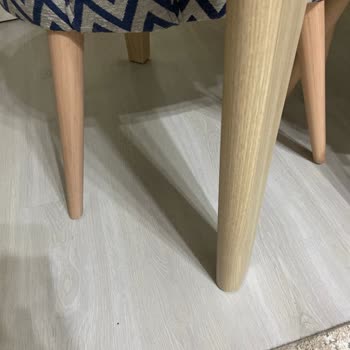 İstikbal Sandalye Ayağı Renk Farkı