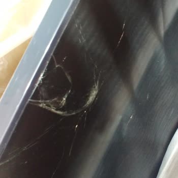 LG Yeni TV'yi Kırık Aldım, Yardım Bekliyorum!