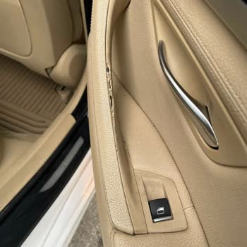 BMW İç Kapı Kolu Soyulması